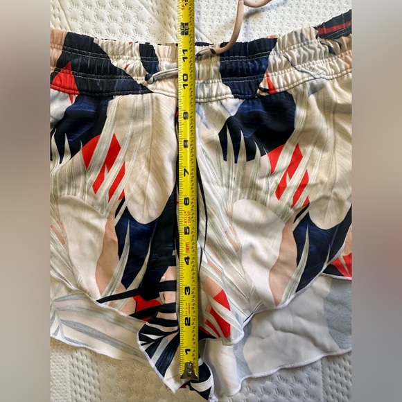 Athleta‎ shorts - Picture 7 of 7